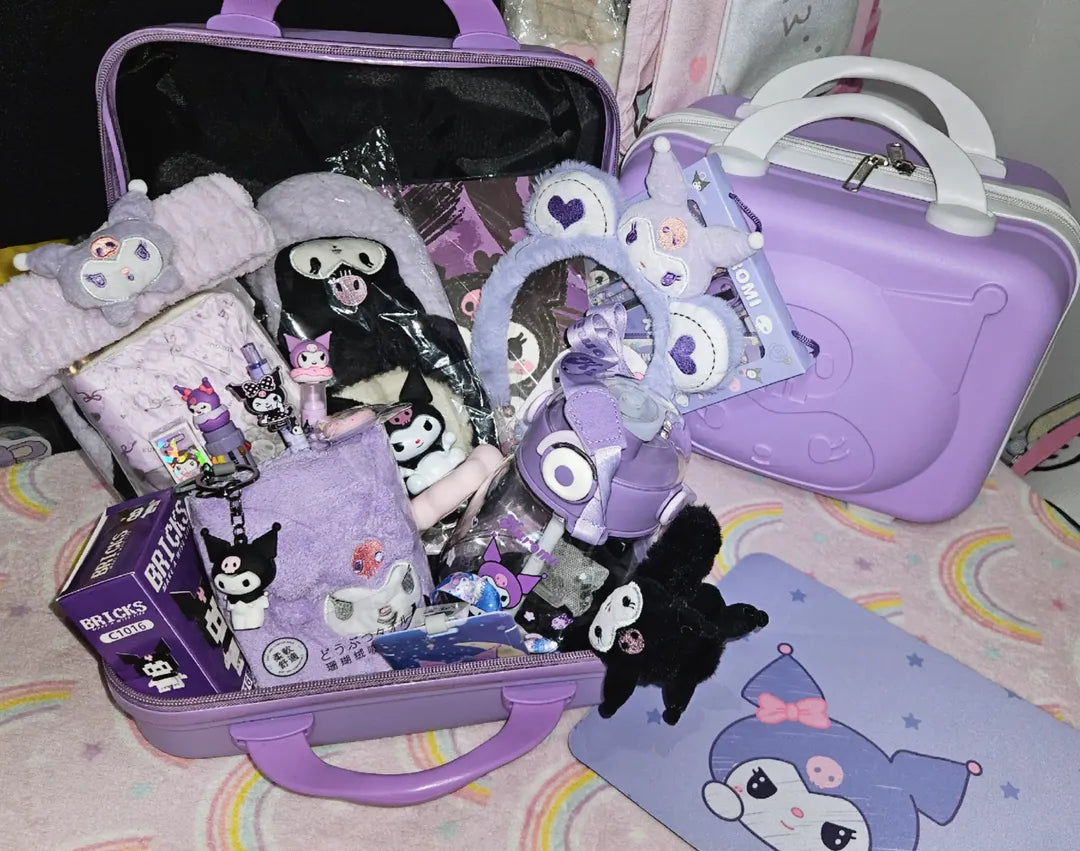 Mystery Gift Box 🎁 — Suitcase or Storage Box + 20 Random Surprises