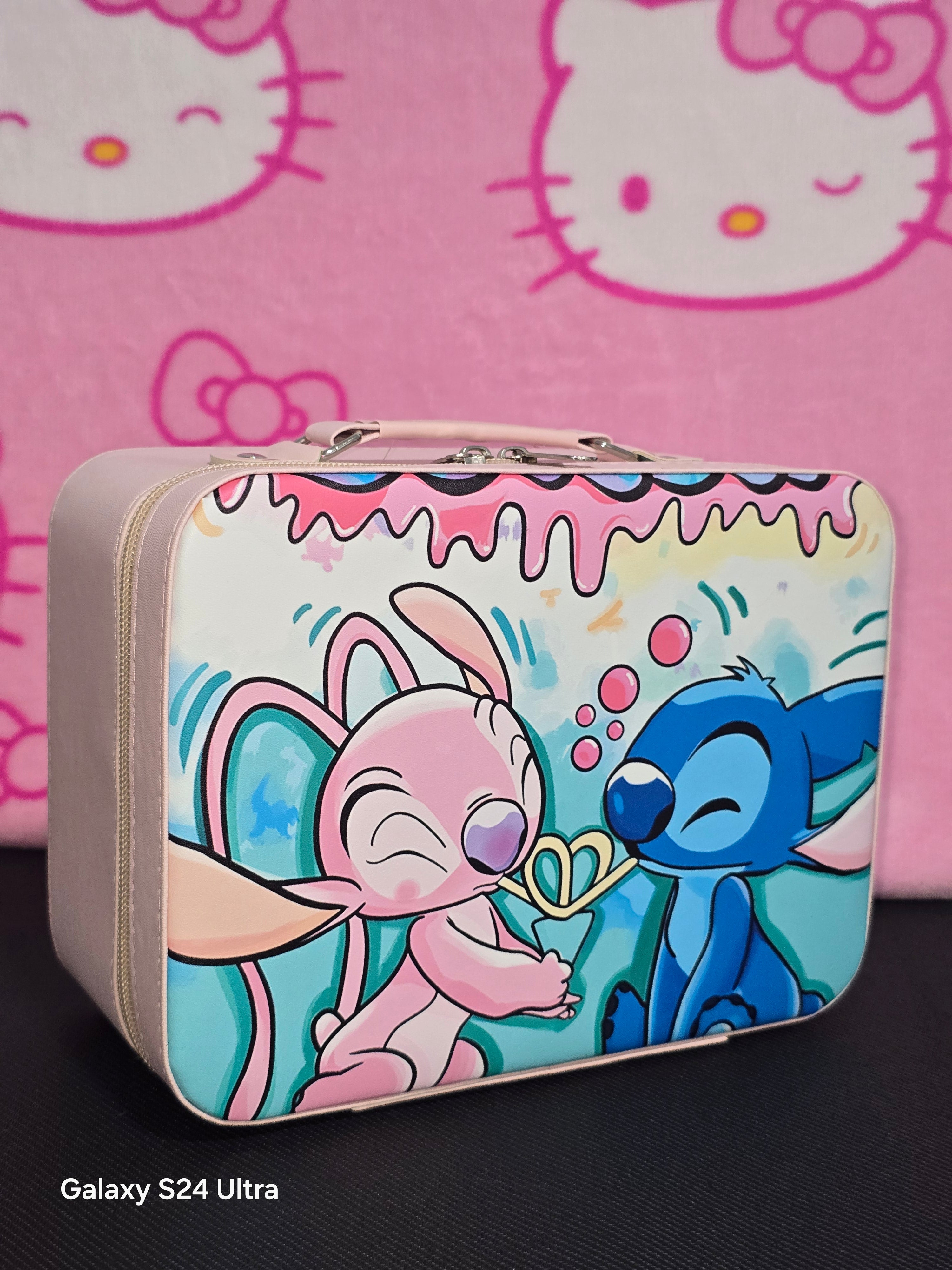 Mystery Gift Box 🎁 — Suitcase or Storage Box + 20 Random Surprises