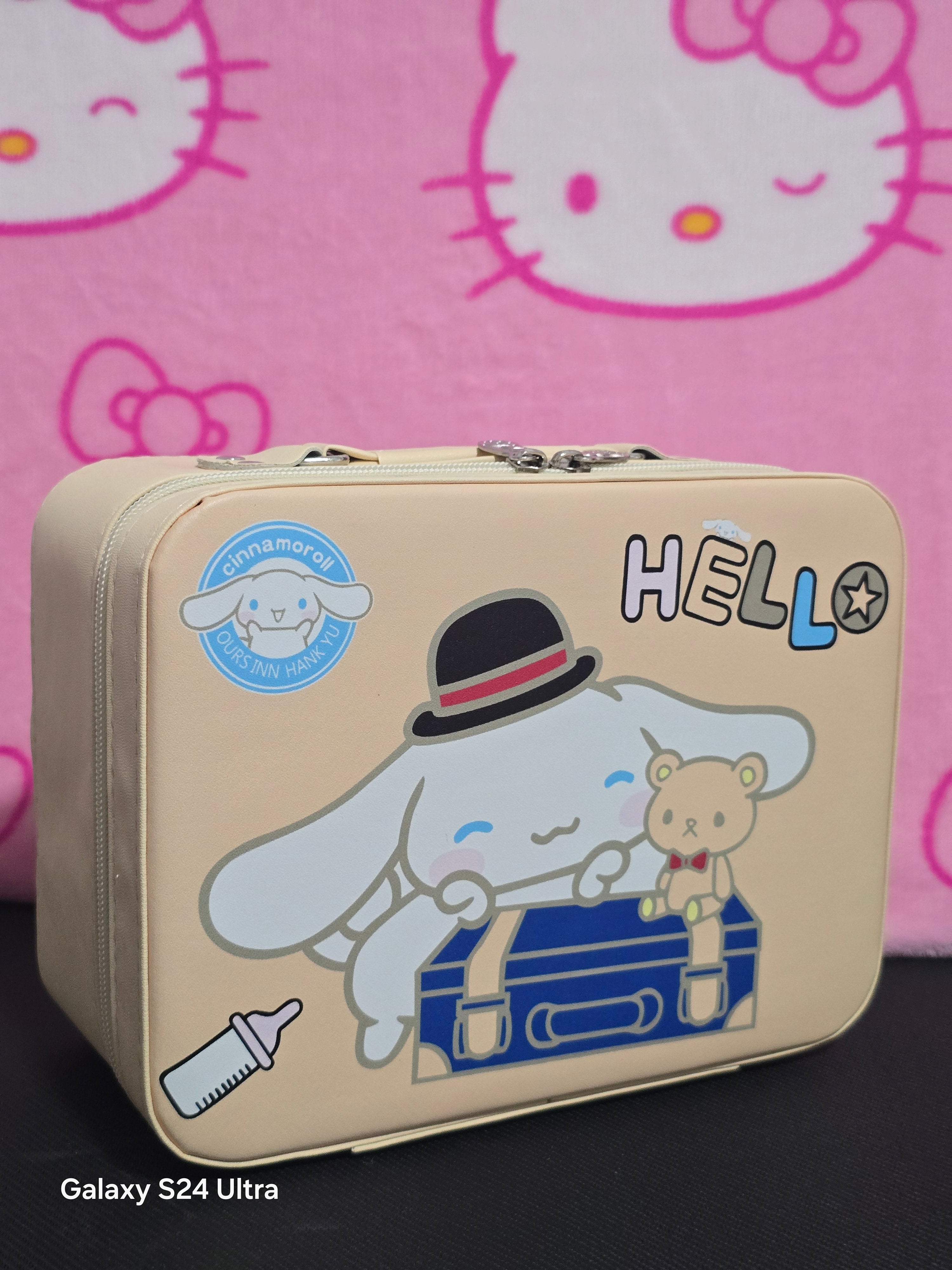 Mystery Gift Box 🎁 — Suitcase or Storage Box + 20 Random Surprises